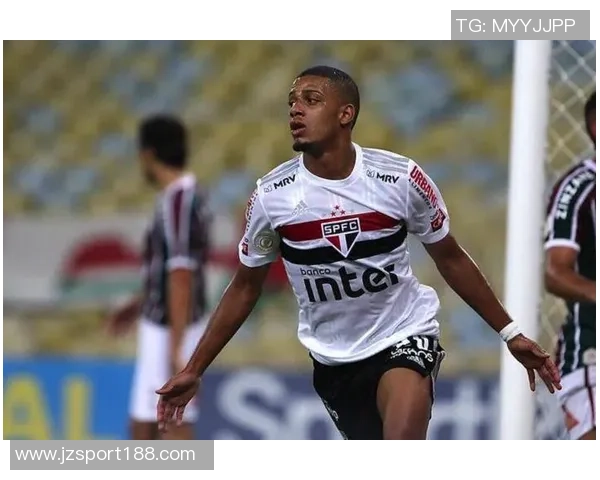 斯基拉透露水晶宫与谢里夫签订五年合同并与昂热展开深入谈判