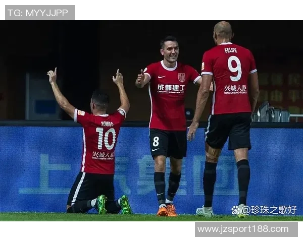 苗原透露海港追逐周定洋若浙江玉昆不动将面临选择成都海港二选一