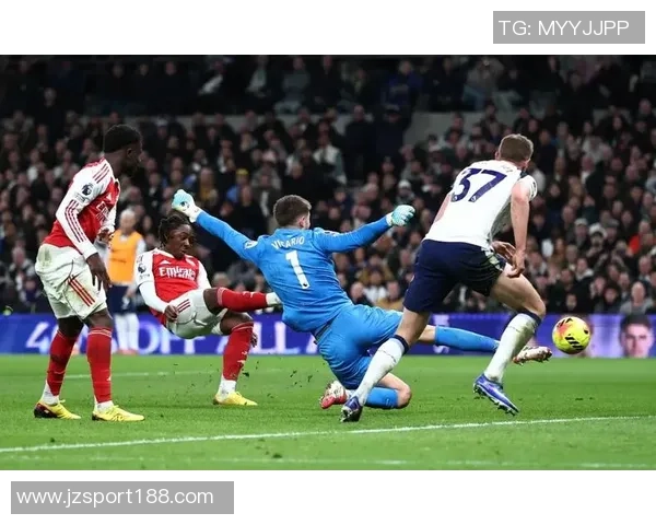 埃泽在北伦敦德比中上演帽子戏法创历史成就引发热议