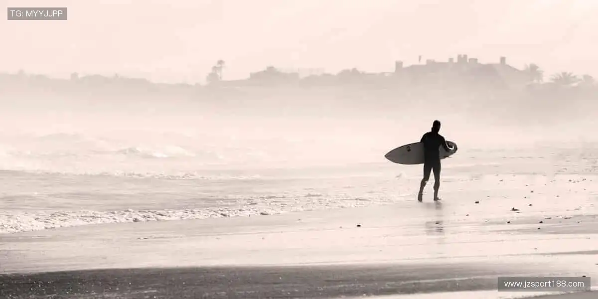 ⚽ 全球赛事盛宴，每一脚都点燃热血！🔥